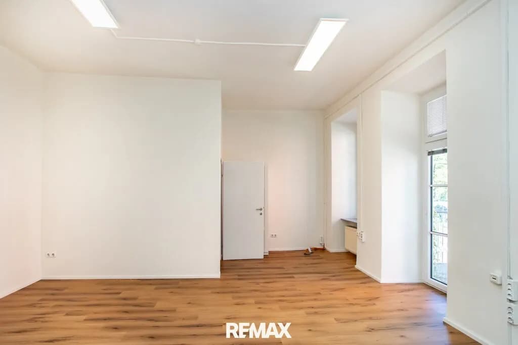 2-Zimmer-Gewerbeimmobilie mieten in Gmunden – 58 m², € 934 – Bild 4 von 15