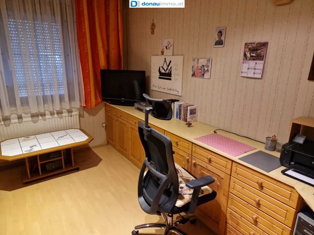 6-Zimmer-Haus kaufen in Neunkirchen – 146 m², € 300.000 – Bild 6 von 33