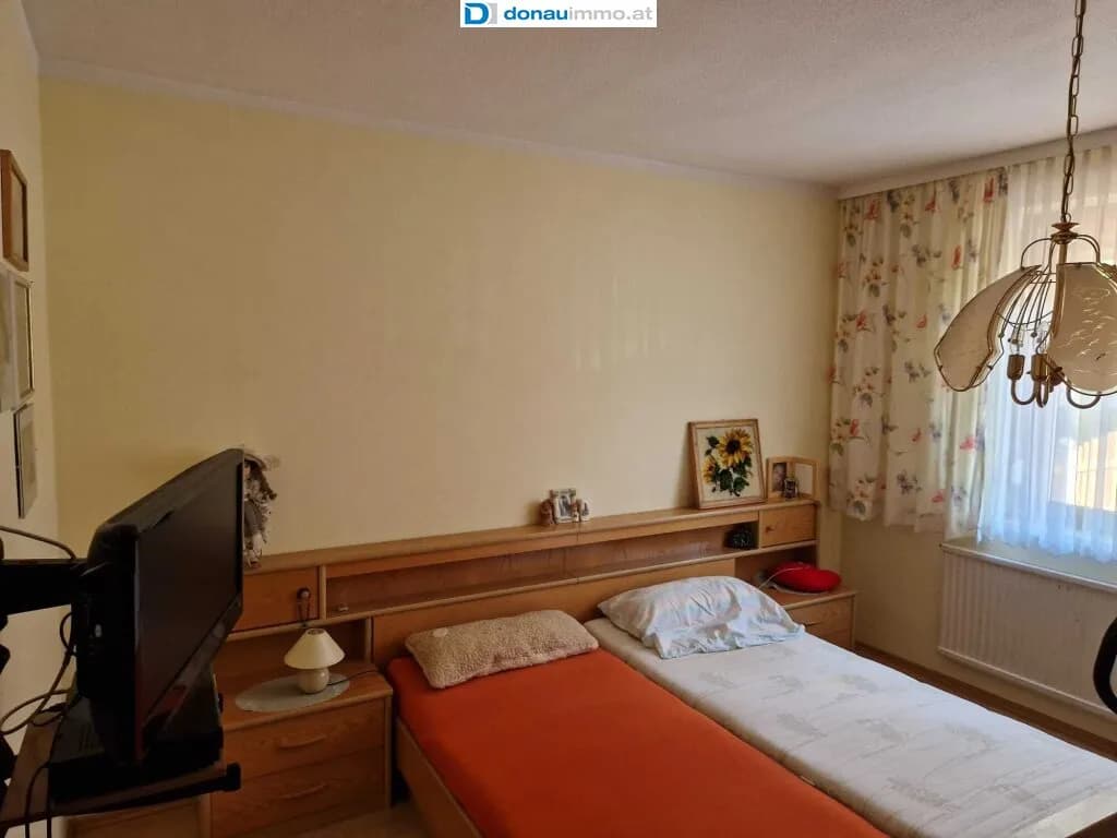 6-Zimmer-Haus kaufen in Neunkirchen – 146 m², € 300.000 – Bild 10 von 33