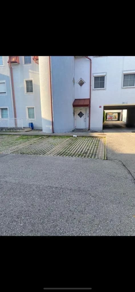 4-Zimmer-Gewerbeimmobilie mieten in Baden – 172 m², € 1.500 – Bild 12 von 12