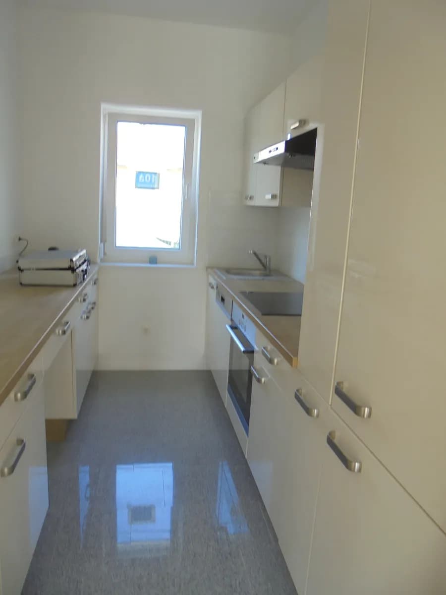 4-Zimmer-Haus mieten in Wien – 145 m², € 2.600 – Bild 4 von 11