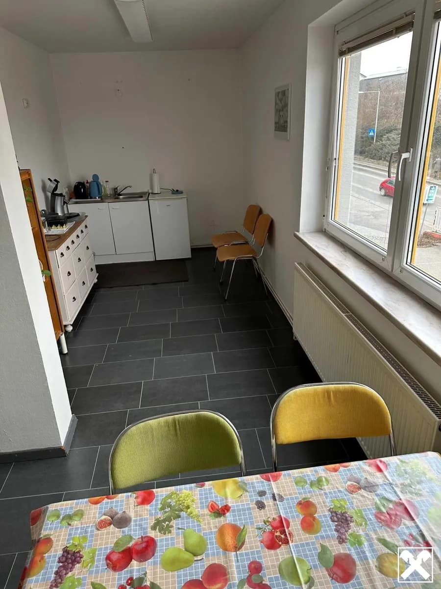 4-Zimmer-Gewerbeimmobilie mieten in Zwettl – 174 m², € 1.915 – Bild 8 von 8