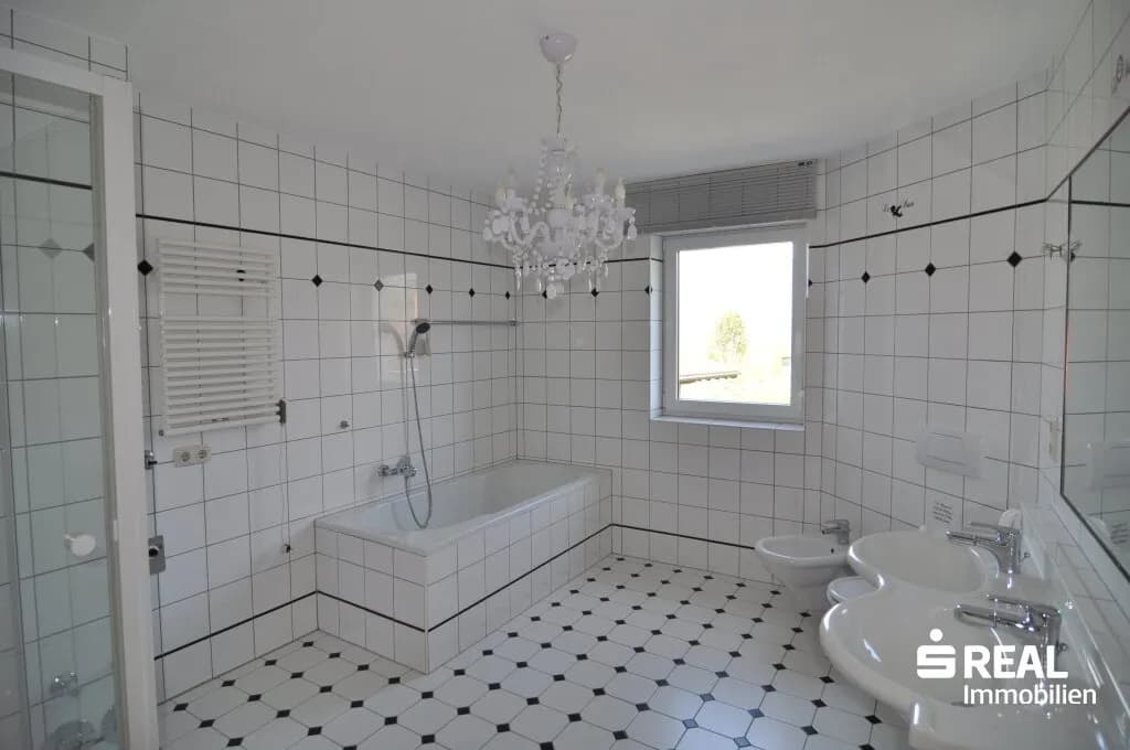 Gewerbeimmobilie kaufen in Reutte – 533 m², € 1.600.000 – Bild 24 von 32