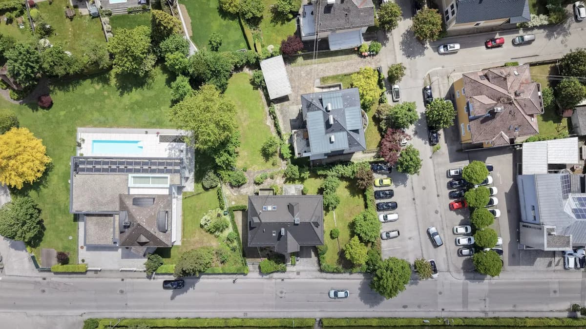 8-Zimmer-Haus kaufen in Vöcklabruck – 264 m², € 784.000 – Bild 23 von 23
