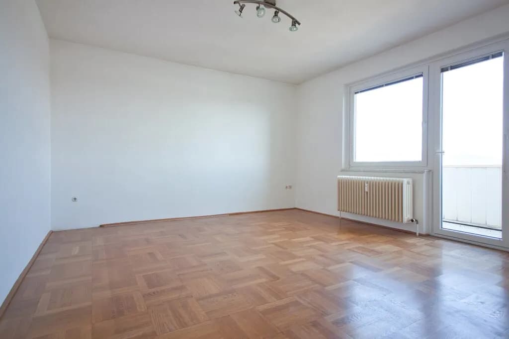 2-Zimmer-Wohnung mieten in Baden – 55 m², € 897 – Bild 1 von 14