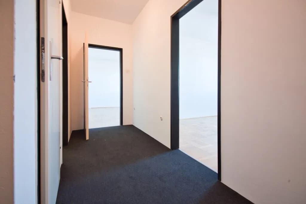 2-Zimmer-Wohnung mieten in Baden – 55 m², € 897 – Bild 7 von 14