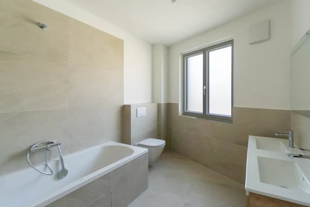 5-Zimmer-Haus mieten in Wien – 131 m², € 3.600 – Bild 8 von 16