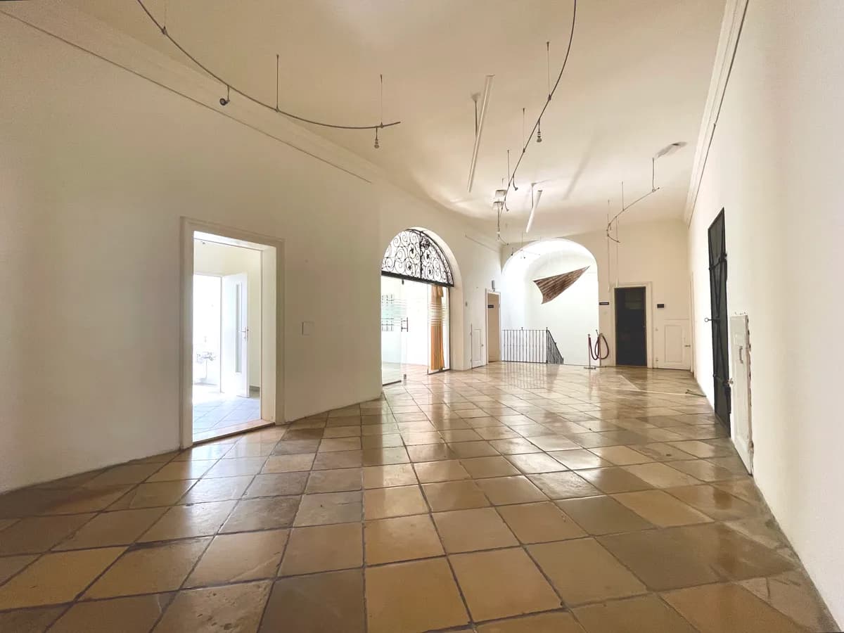 7-Zimmer-Gewerbeimmobilie mieten in Mödling – 303 m², € 3.643