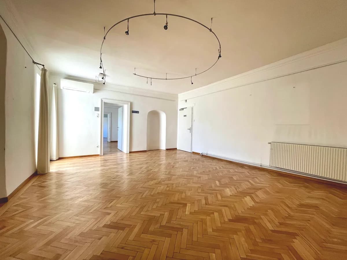 7-Zimmer-Gewerbeimmobilie mieten in Mödling – 303 m², € 3.643 – Bild 16 von 20