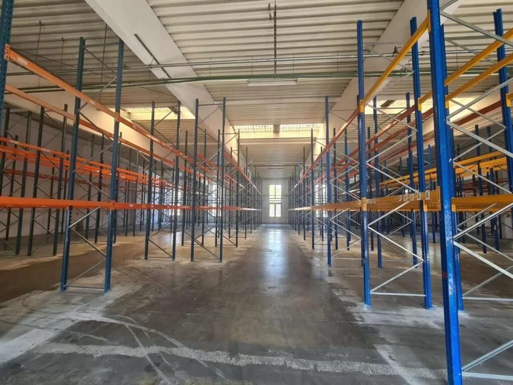 Gewerbeimmobilie mieten in Wiener Neustadt Land – 890 m², € 5.390 – Bild 4 von 7