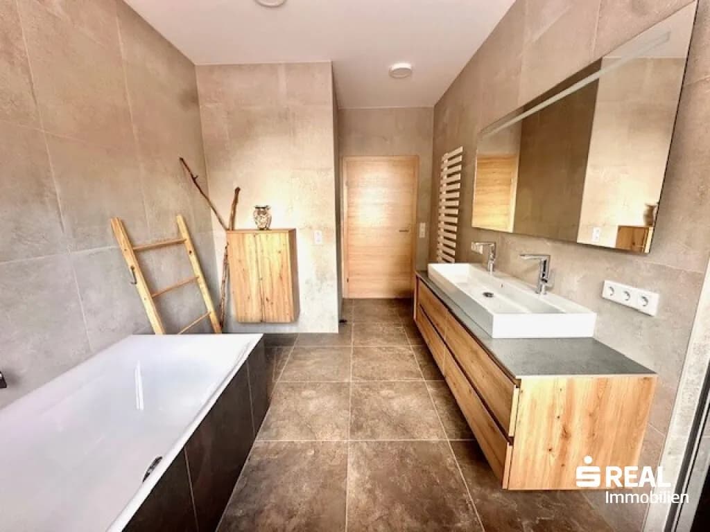 Haus kaufen in Linz – 356 m², € 650.000 – Bild 13 von 24