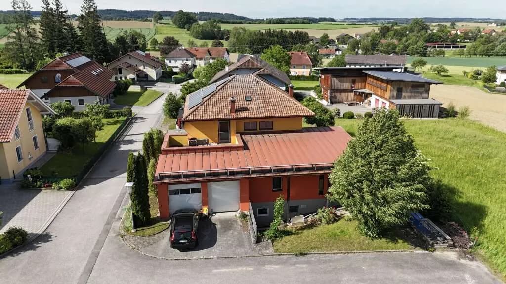 7-Zimmer-Haus kaufen in Ried im Innkreis – 160 m², € 585.000 – Bild 2 von 15