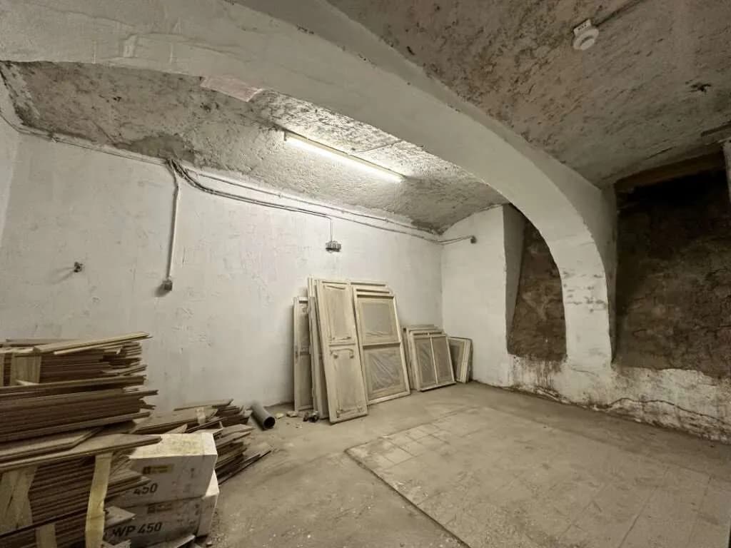 9-Zimmer-Gewerbeimmobilie mieten in Graz – 175 m², € 1.637 – Bild 7 von 17