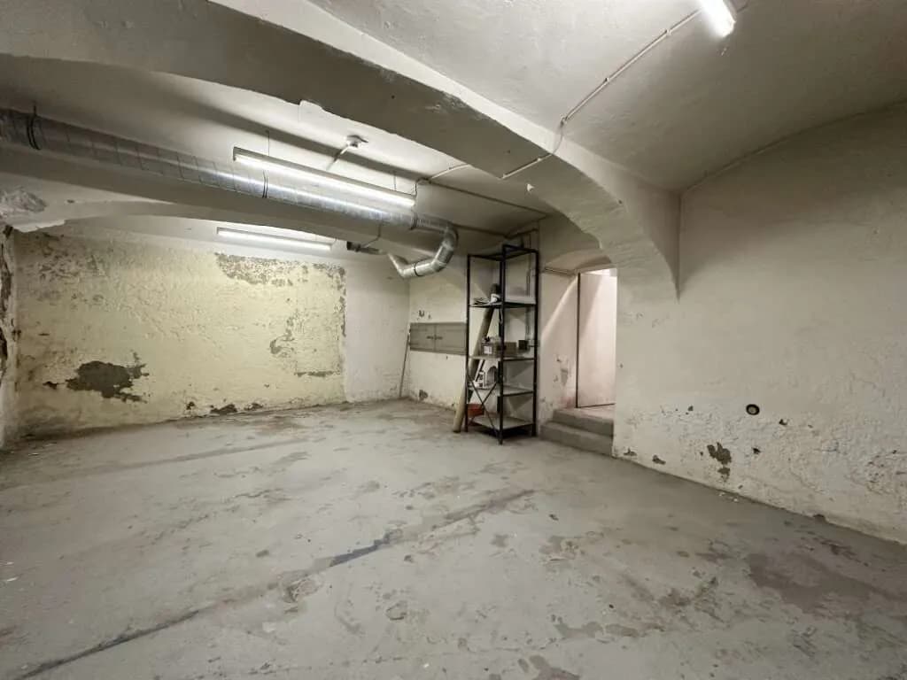 9-Zimmer-Gewerbeimmobilie mieten in Graz – 175 m², € 1.637 – Bild 10 von 17