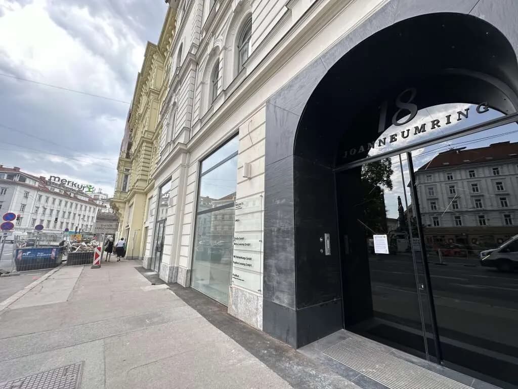 9-Zimmer-Gewerbeimmobilie mieten in Graz – 175 m², € 1.637 – Bild 13 von 17