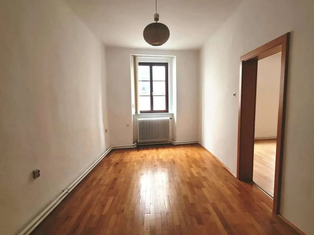 5-Zimmer-Gewerbeimmobilie mieten in Melk – 144 m², € 1.150 – Bild 2 von 10