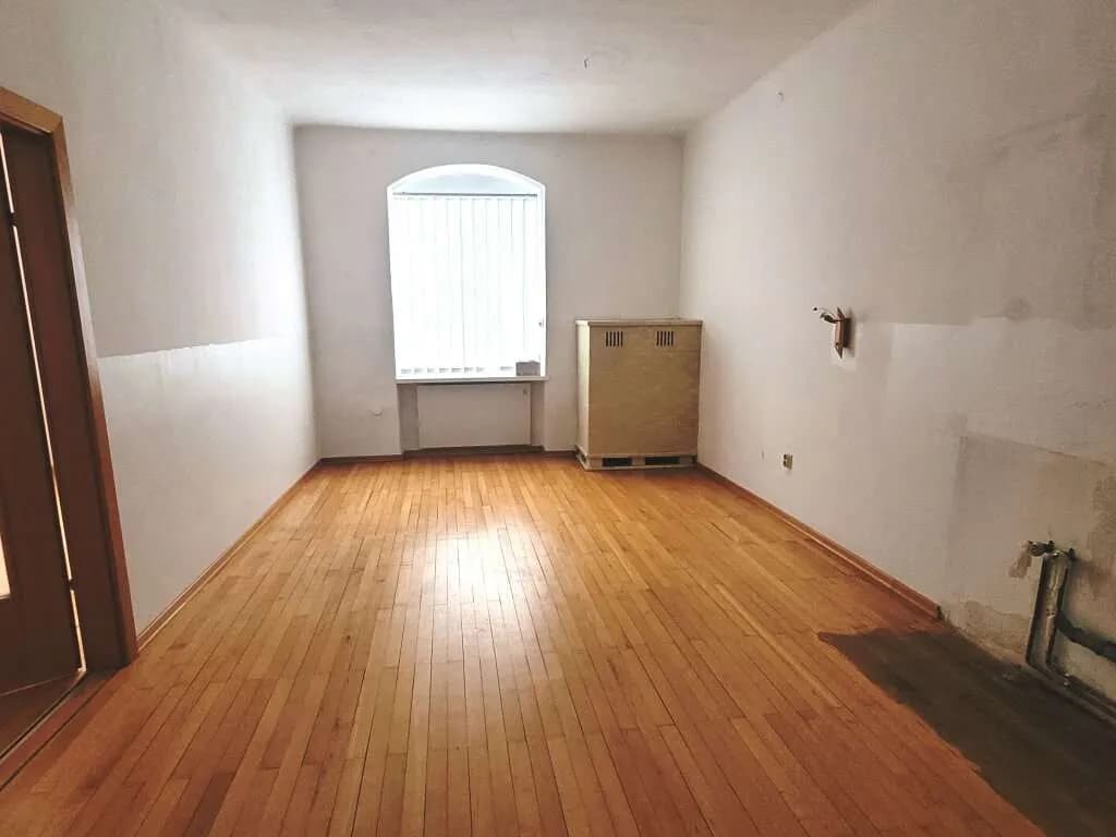 5-Zimmer-Gewerbeimmobilie mieten in Melk – 144 m², € 1.150 – Bild 4 von 10