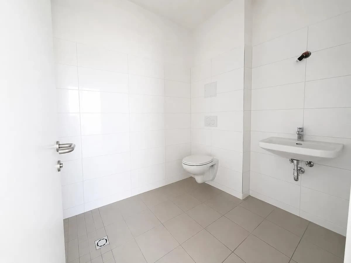 4-Zimmer-Gewerbeimmobilie mieten in Graz – 71,3 m² – Bild 2 von 8