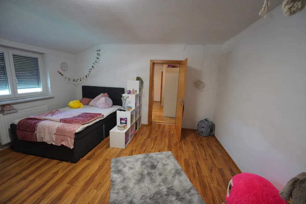 5-Zimmer-Haus kaufen in Neunkirchen – 160 m², € 349.000 – Bild 4 von 14