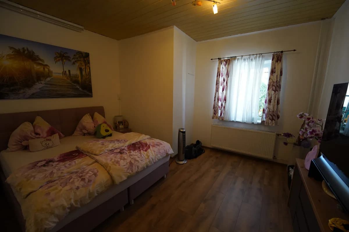 5-Zimmer-Haus kaufen in Neunkirchen – 160 m², € 349.000 – Bild 12 von 14