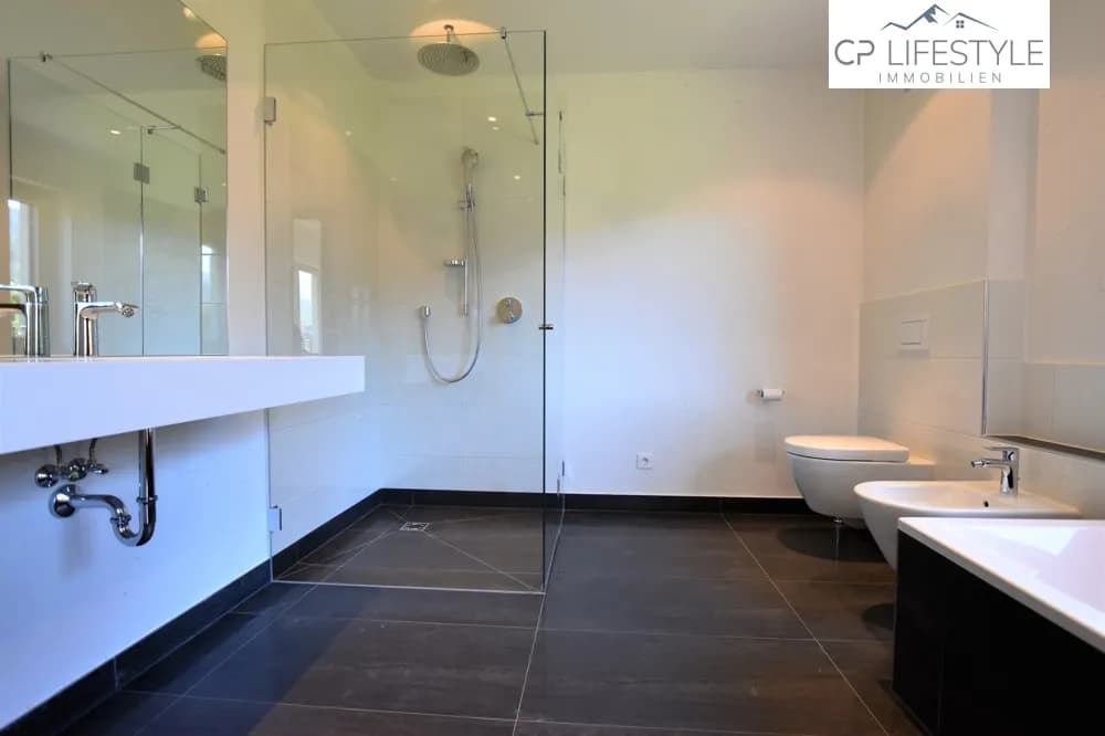 4-Zimmer-Wohnung mieten in Kitzbühel – 136 m², € 3.310 – Bild 7 von 10