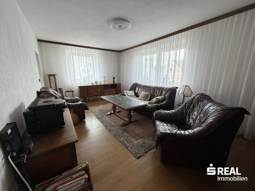 Haus kaufen in Perg – 262 m², € 183.000 – Bild 15 von 24