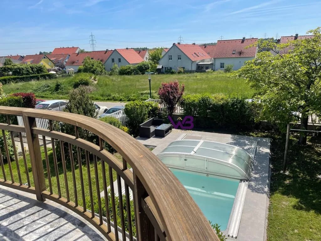 5-Zimmer-Haus kaufen in Korneuburg – 234 m², € 948.000 – Bild 2 von 19