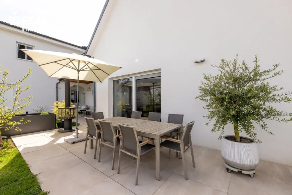 6-Zimmer-Haus kaufen in Mistelbach – 282 m², € 647.000
