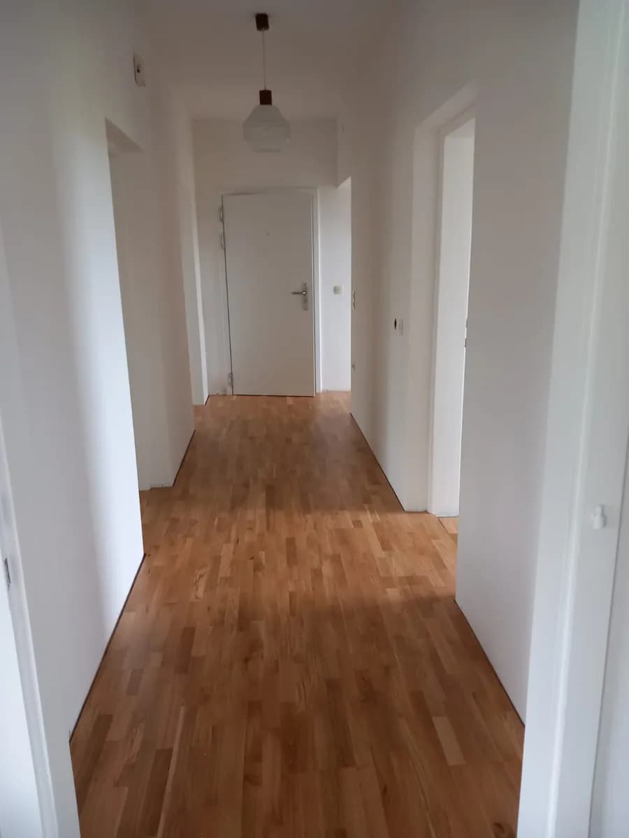 8-Zimmer-Gewerbeimmobilie mieten in Melk – 210 m², € 1.450 – Bild 4 von 18