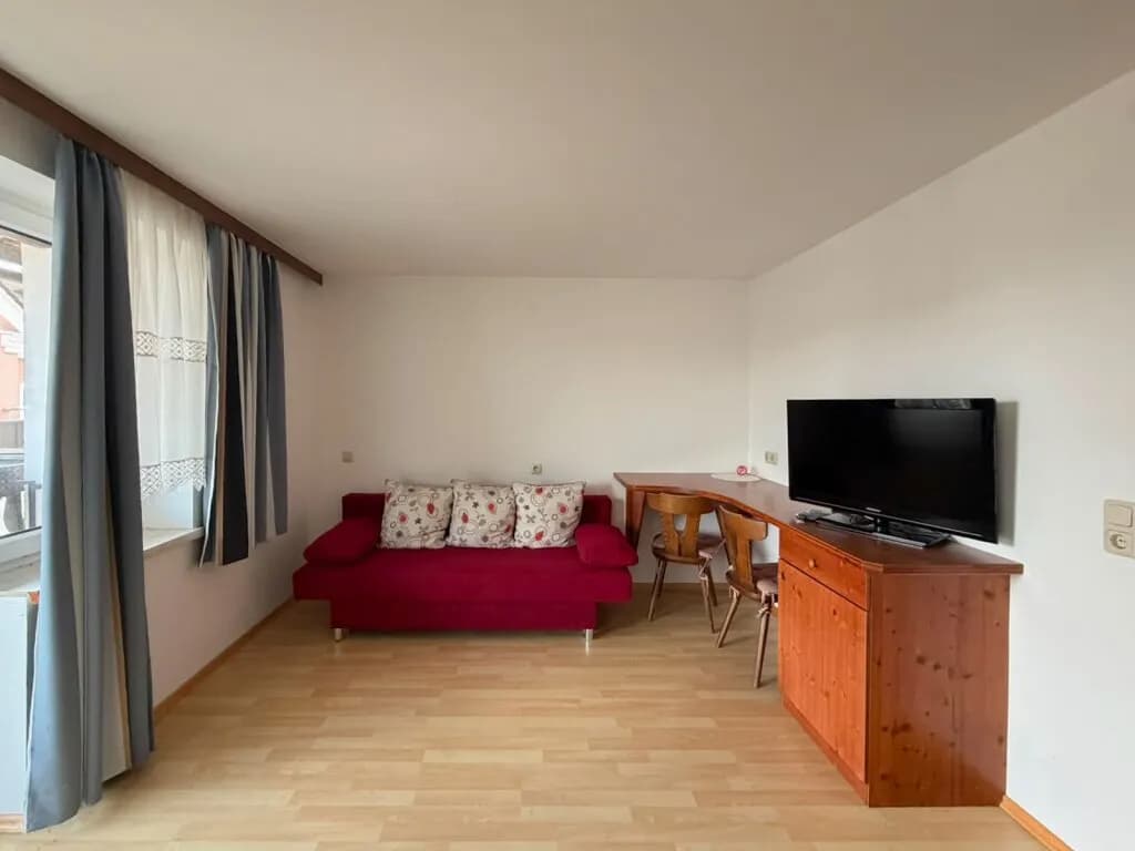 2-Zimmer-Wohnung kaufen in Rohrbach – 54,62 m², € 99.000 – Bild 2 von 8
