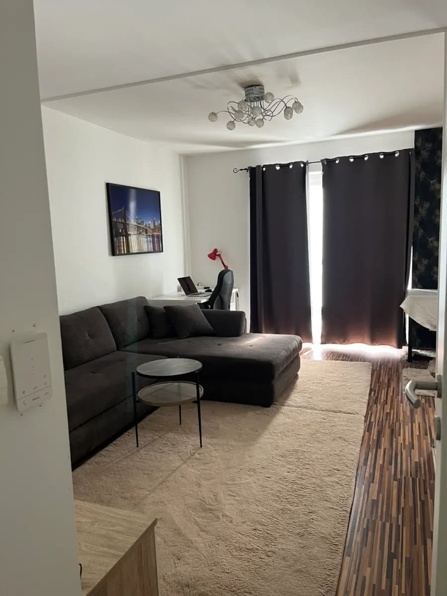 2-Zimmer-Wohnung mieten in Perg – 50 m², € 695