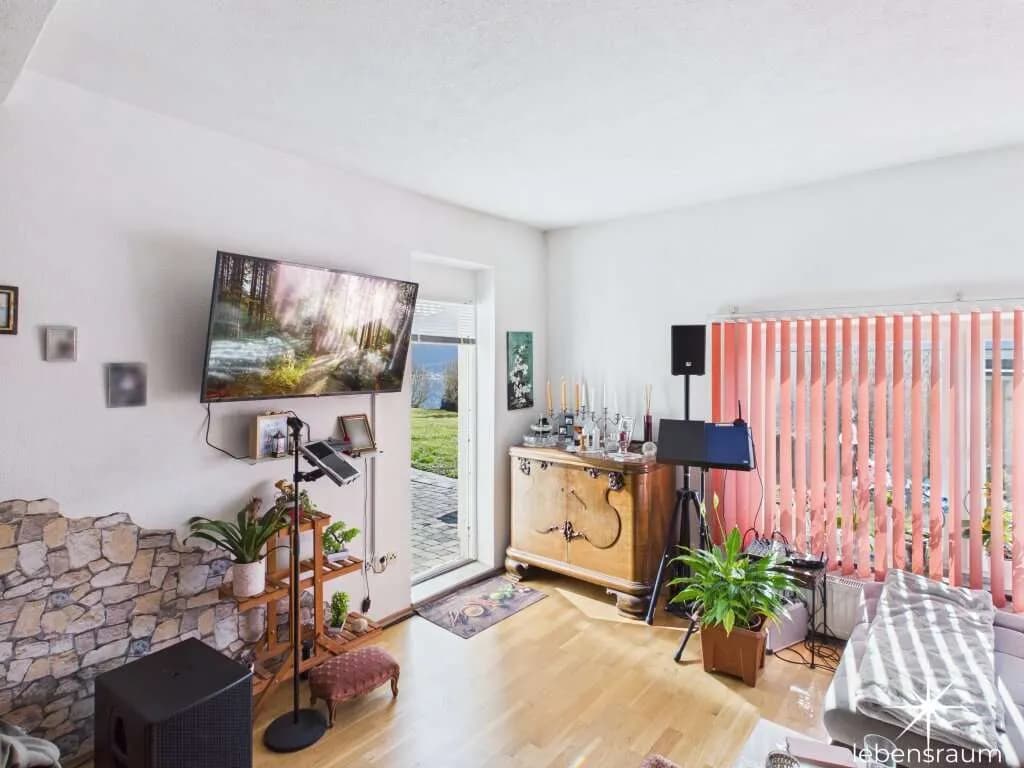 11-Zimmer-Gewerbeimmobilie kaufen in Feldkirchen – 300 m², € 949.000 – Bild 5 von 24
