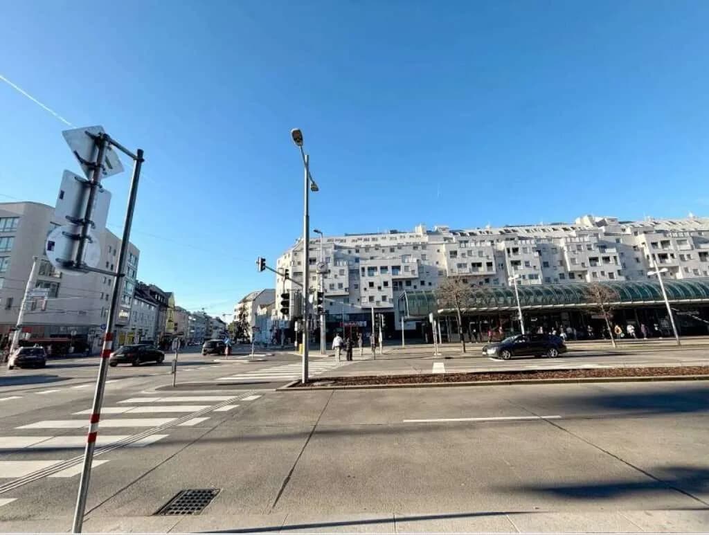 2-Zimmer-Gewerbeimmobilie mieten in Wien – 100 m², € 800 – Bild 2 von 6
