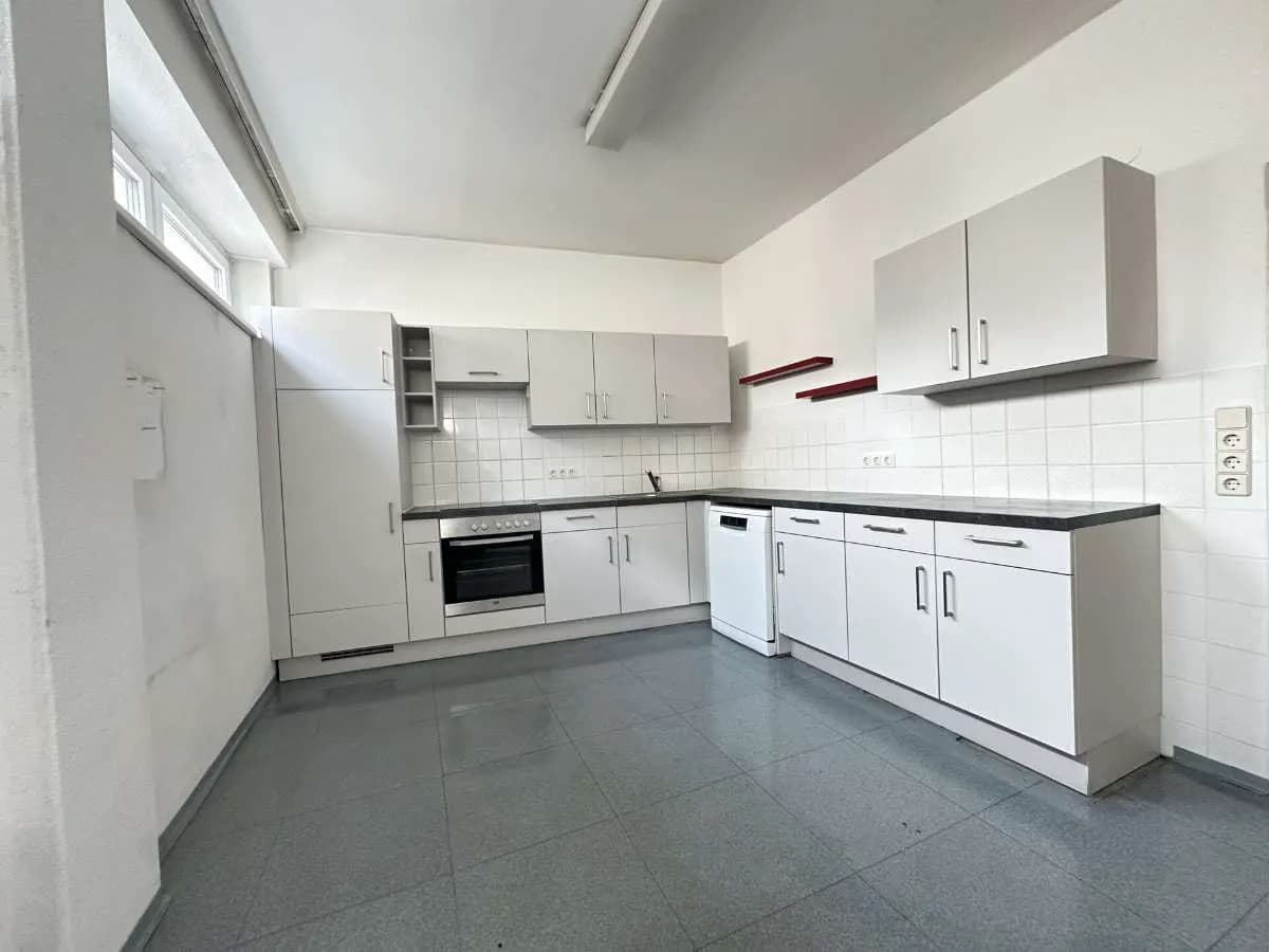 Gewerbeimmobilie mieten in Wien – 580 m², € 10 – Bild 4 von 10