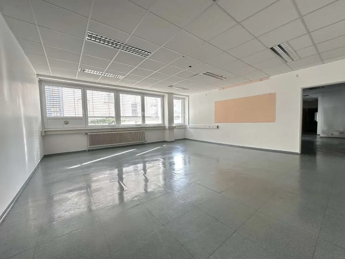 Gewerbeimmobilie mieten in Wien – 580 m², € 10 – Bild 8 von 10