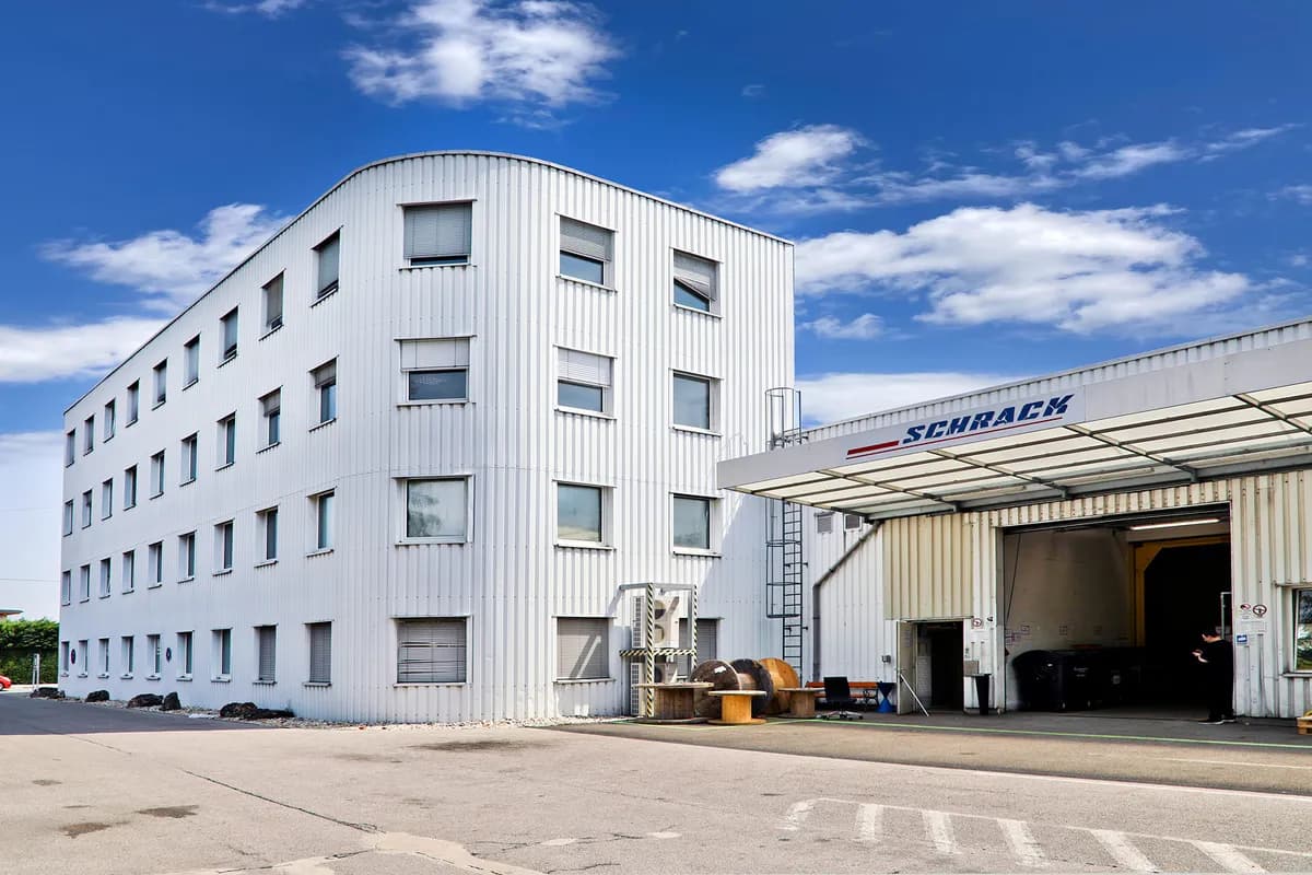 Gewerbeimmobilie kaufen in Wien – 4 666 m², € 6.000.000 – Bild 2 von 27