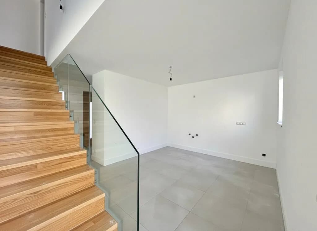 4-Zimmer-Haus mieten in Wiener Neustadt Land – 132,13 m², € 2.108 – Bild 3 von 19