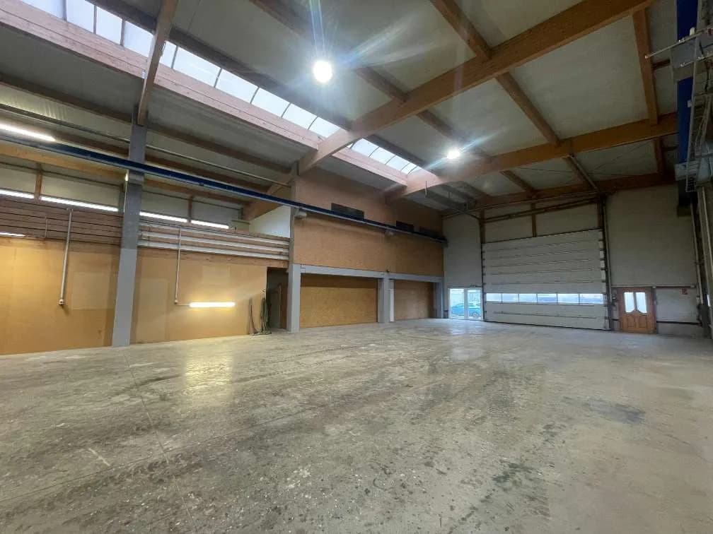 Gewerbeimmobilie mieten in Wels-Land – 600 m², € 4.500 – Bild 7 von 22
