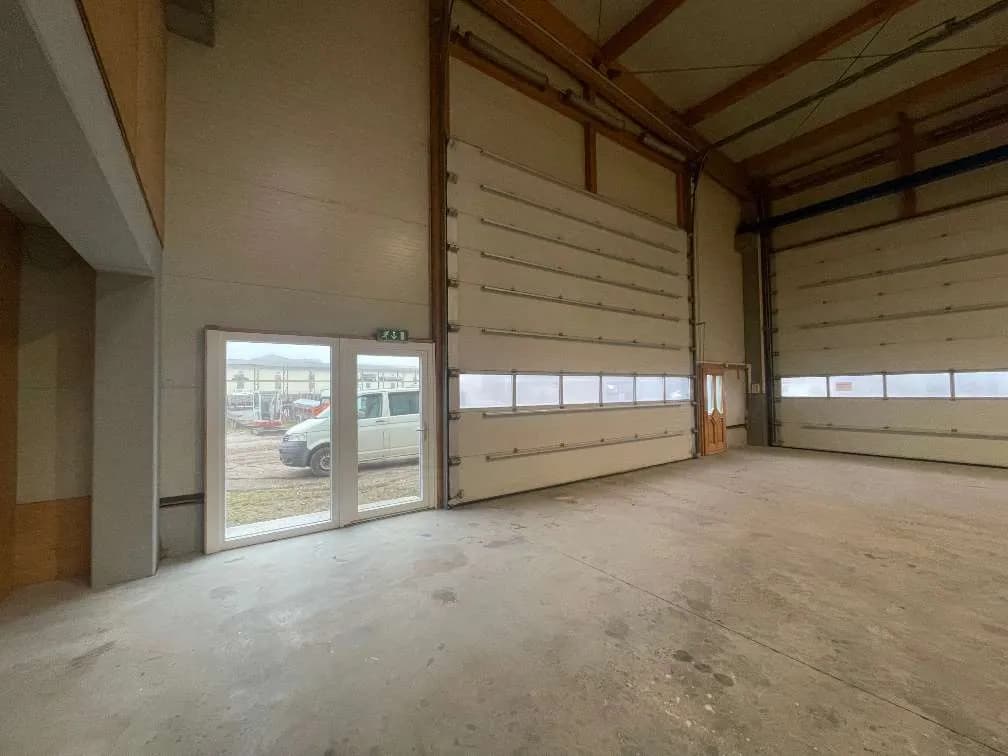 Gewerbeimmobilie mieten in Wels-Land – 600 m², € 4.500 – Bild 9 von 22
