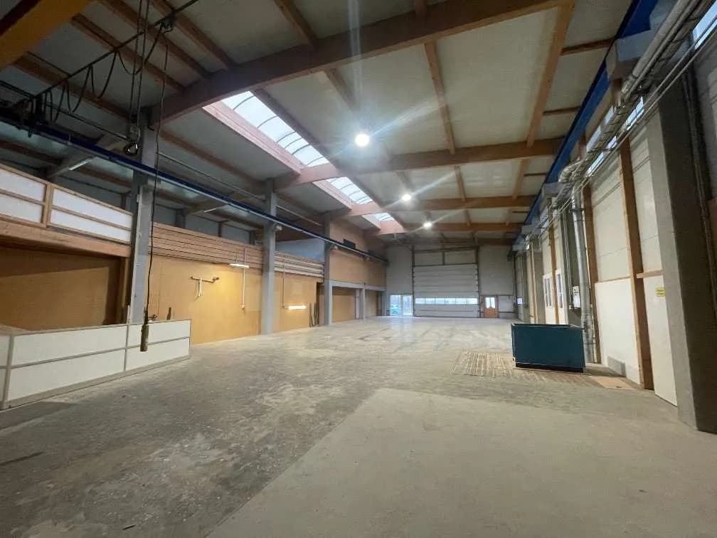 Gewerbeimmobilie mieten in Wels-Land – 600 m², € 4.500 – Bild 15 von 22