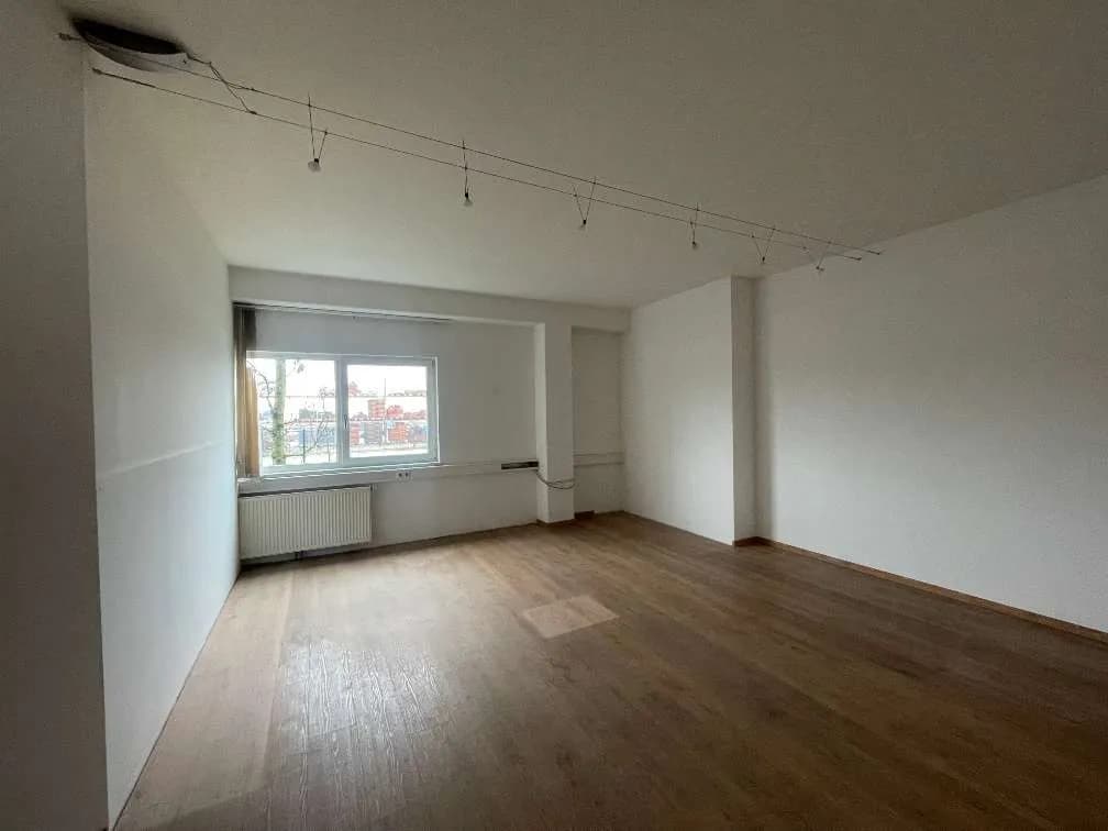 Gewerbeimmobilie mieten in Wels-Land – 600 m², € 4.500 – Bild 21 von 22