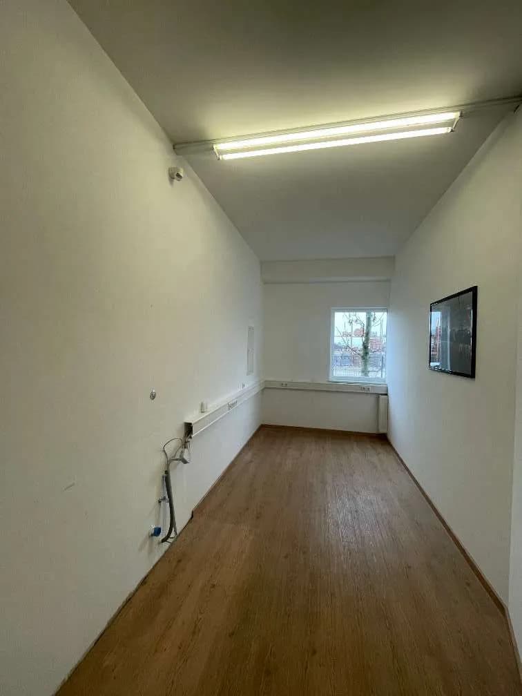 Gewerbeimmobilie mieten in Wels-Land – 600 m², € 4.500 – Bild 22 von 22