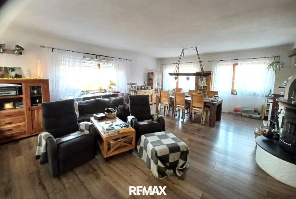 5-Zimmer-Haus kaufen in Mistelbach – 200 m², € 395.000 – Bild 8 von 31