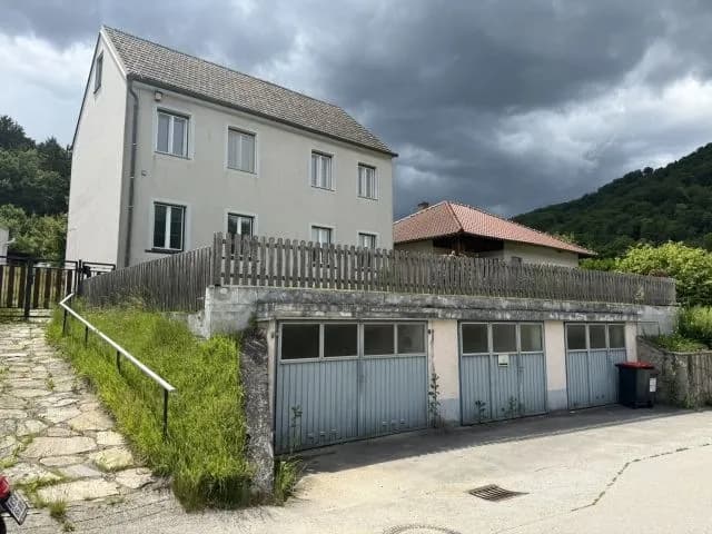 4-Zimmer-Haus kaufen in Krems Land – 115 m², € 195.000 – Bild 1 von 20