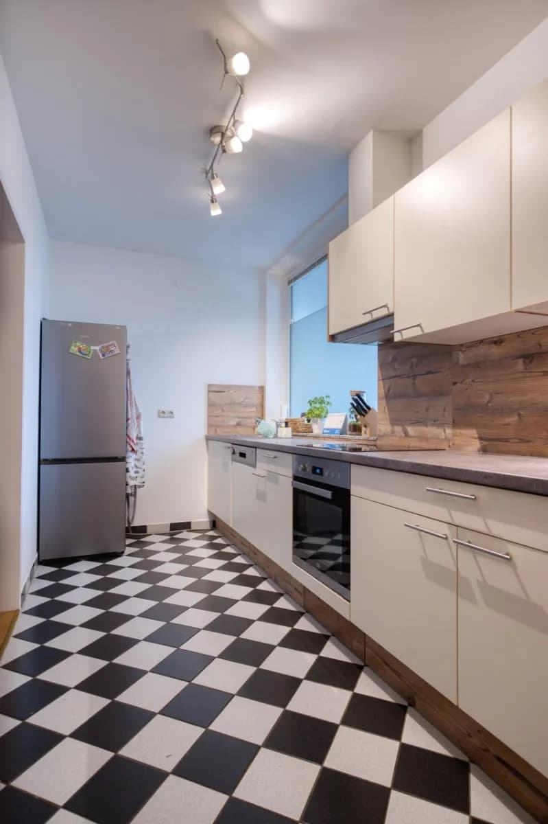 3-Zimmer-Wohnung mieten in Sankt Veit an der Glan – 105 m², € 850 – Bild 6 von 24