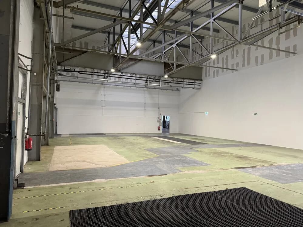 Gewerbeimmobilie mieten in Mödling – 2 515 m² – Bild 6 von 11