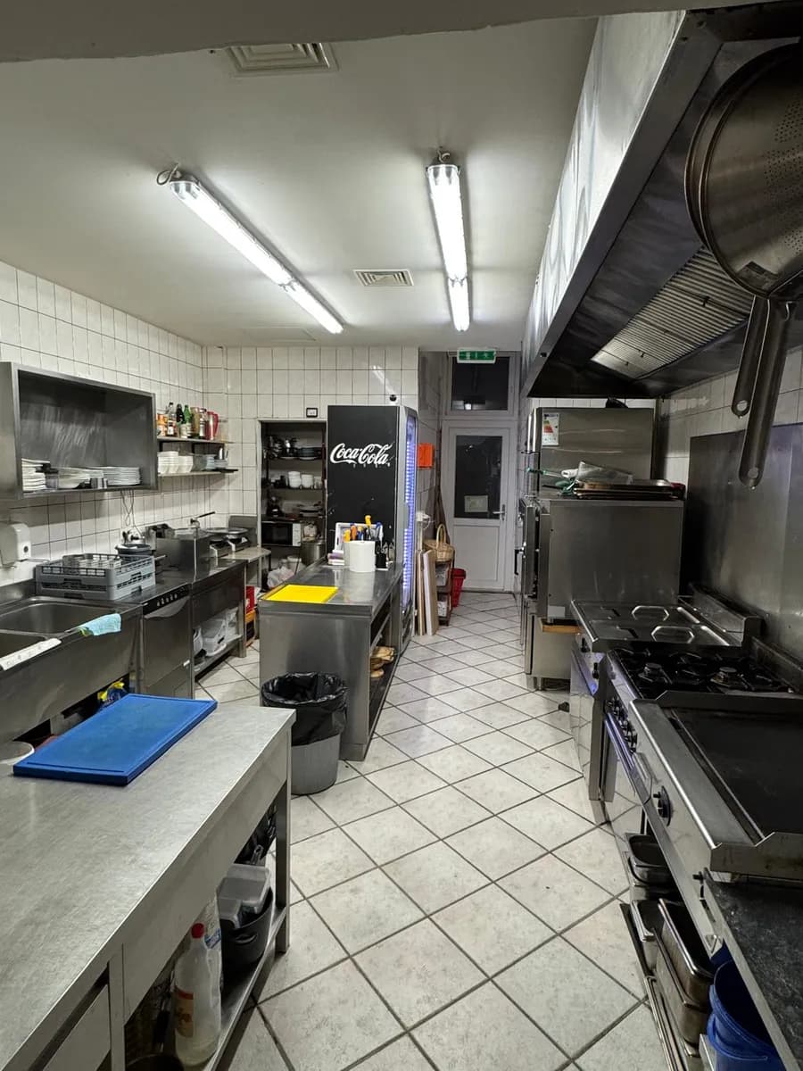 Gewerbeimmobilie mieten in Wien – 530 m², € 3.687 – Bild 12 von 23