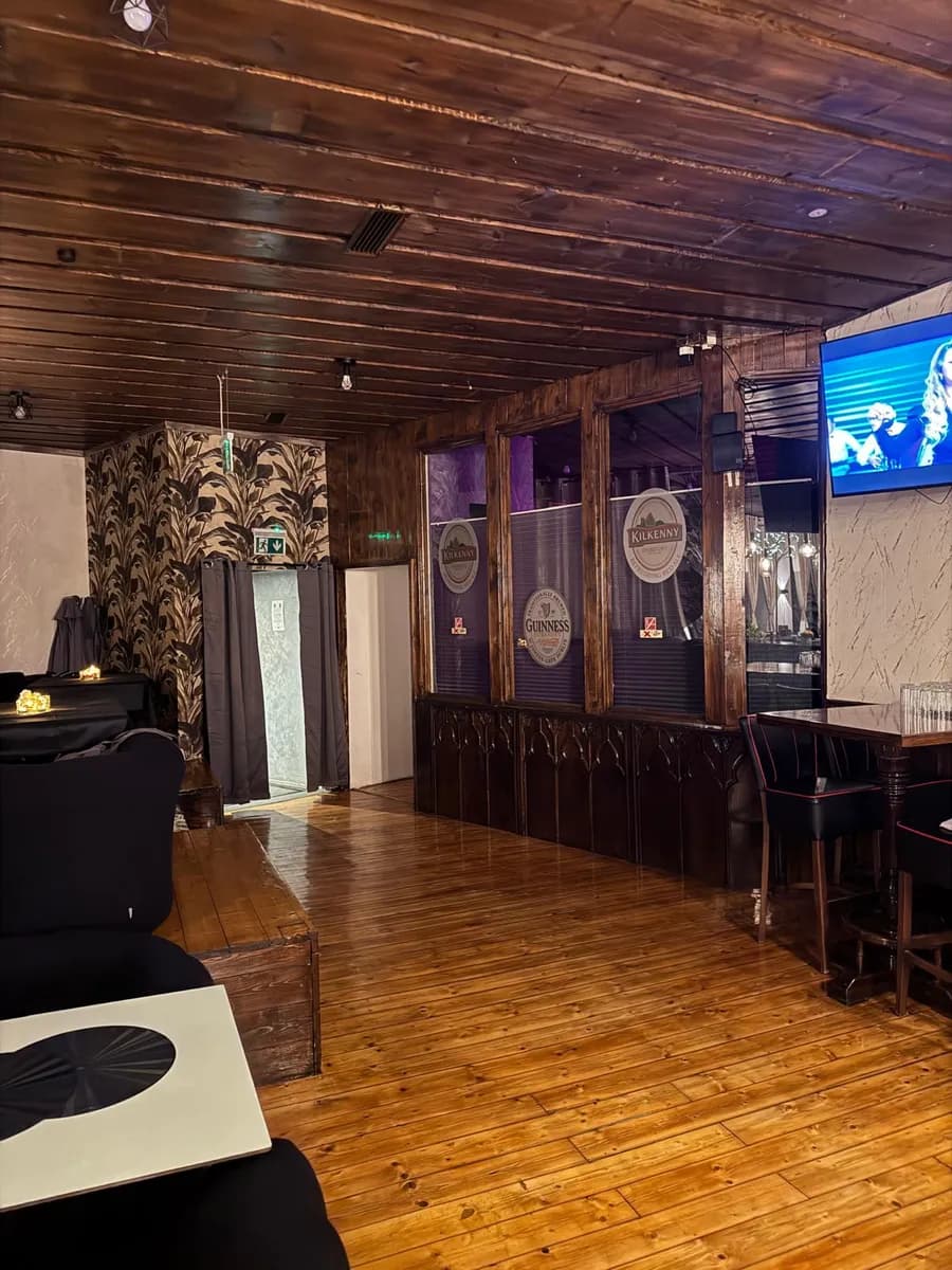Gewerbeimmobilie mieten in Wien – 530 m², € 3.687 – Bild 18 von 23