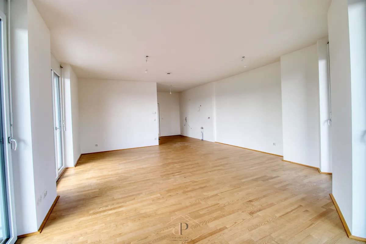 4-Zimmer-Wohnung mieten in Graz – 96 m², € 1.667 – Bild 1 von 16