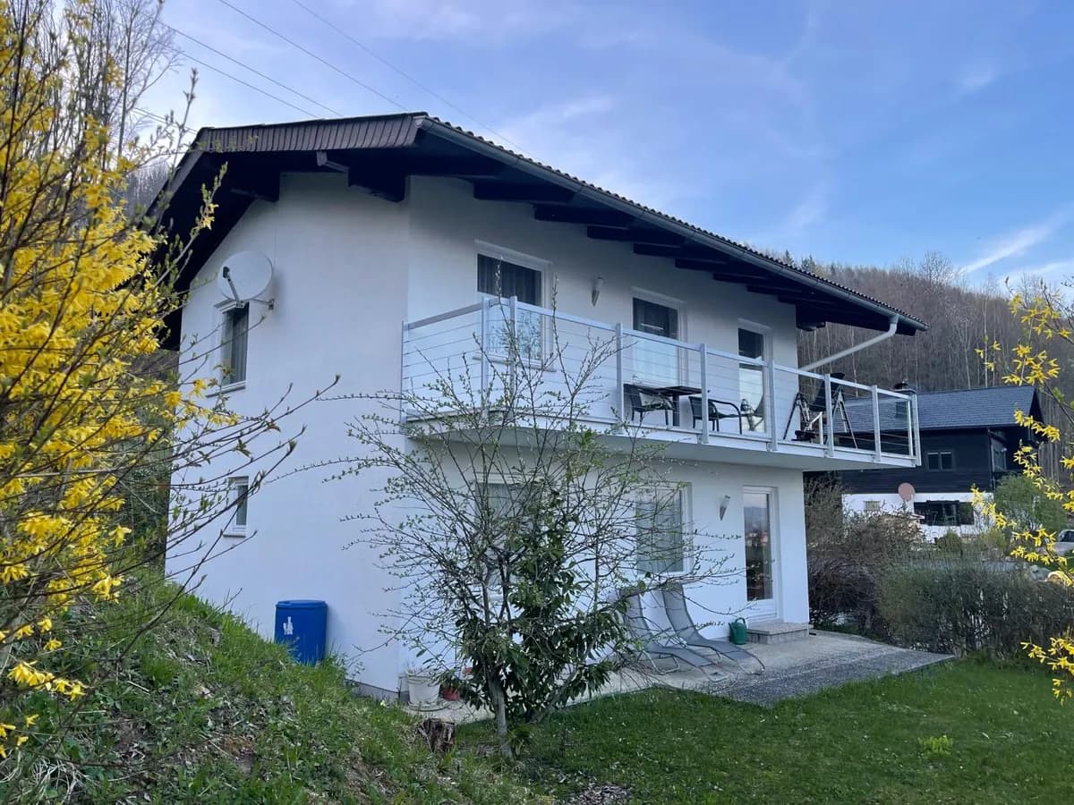 4-Zimmer-Haus kaufen in Gmunden – 110 m², € 585.000 – Bild 2 von 15